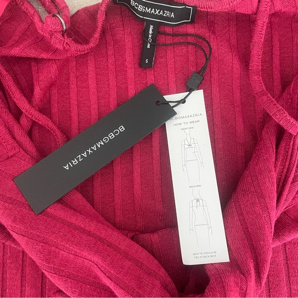 BCBGMAXAZRIA Red Cold Shoulder Knit Top Size Small - Picture 6 of 10